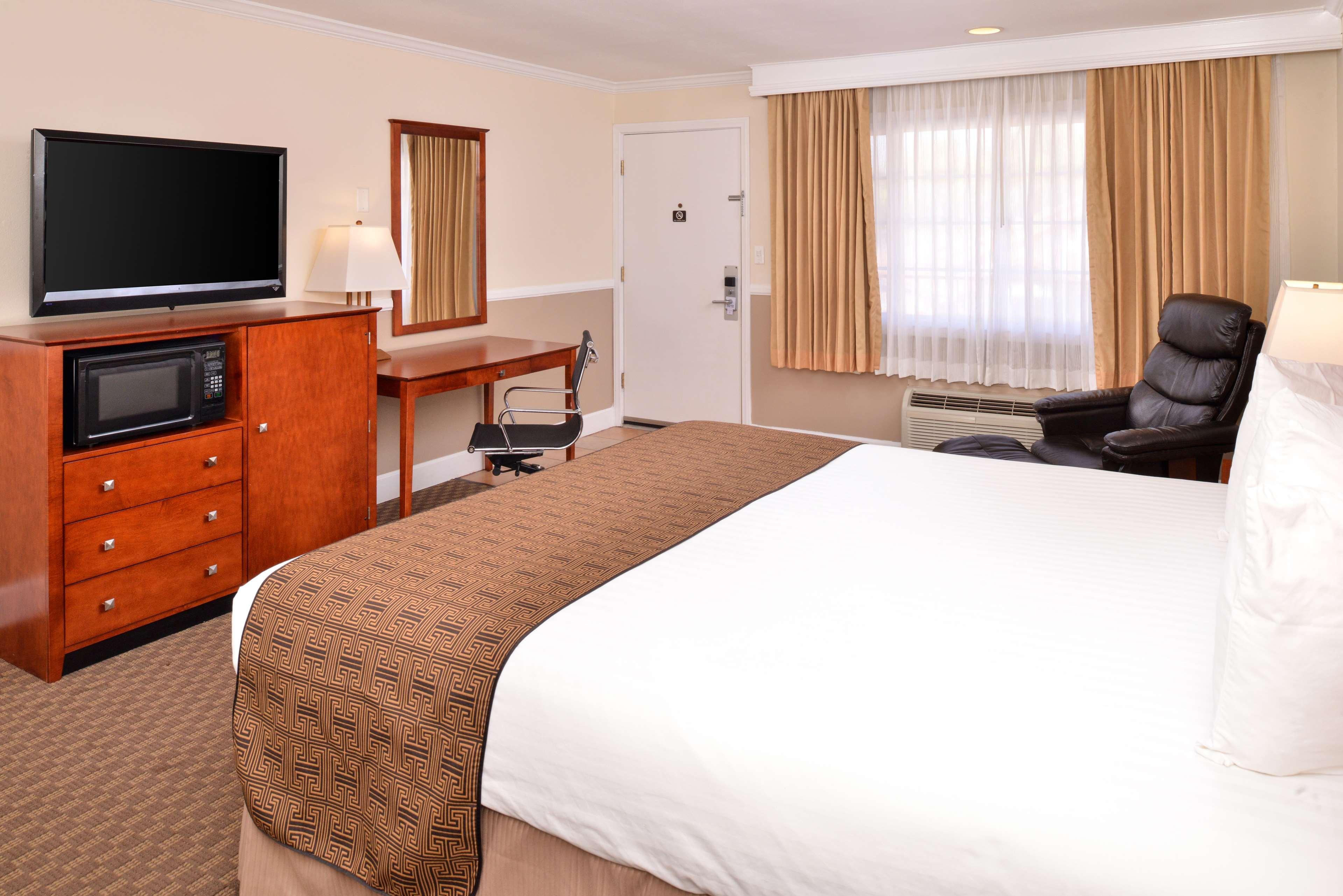 Best Western Capistrano Inn Сан-Хуан-Капистрано Экстерьер фото