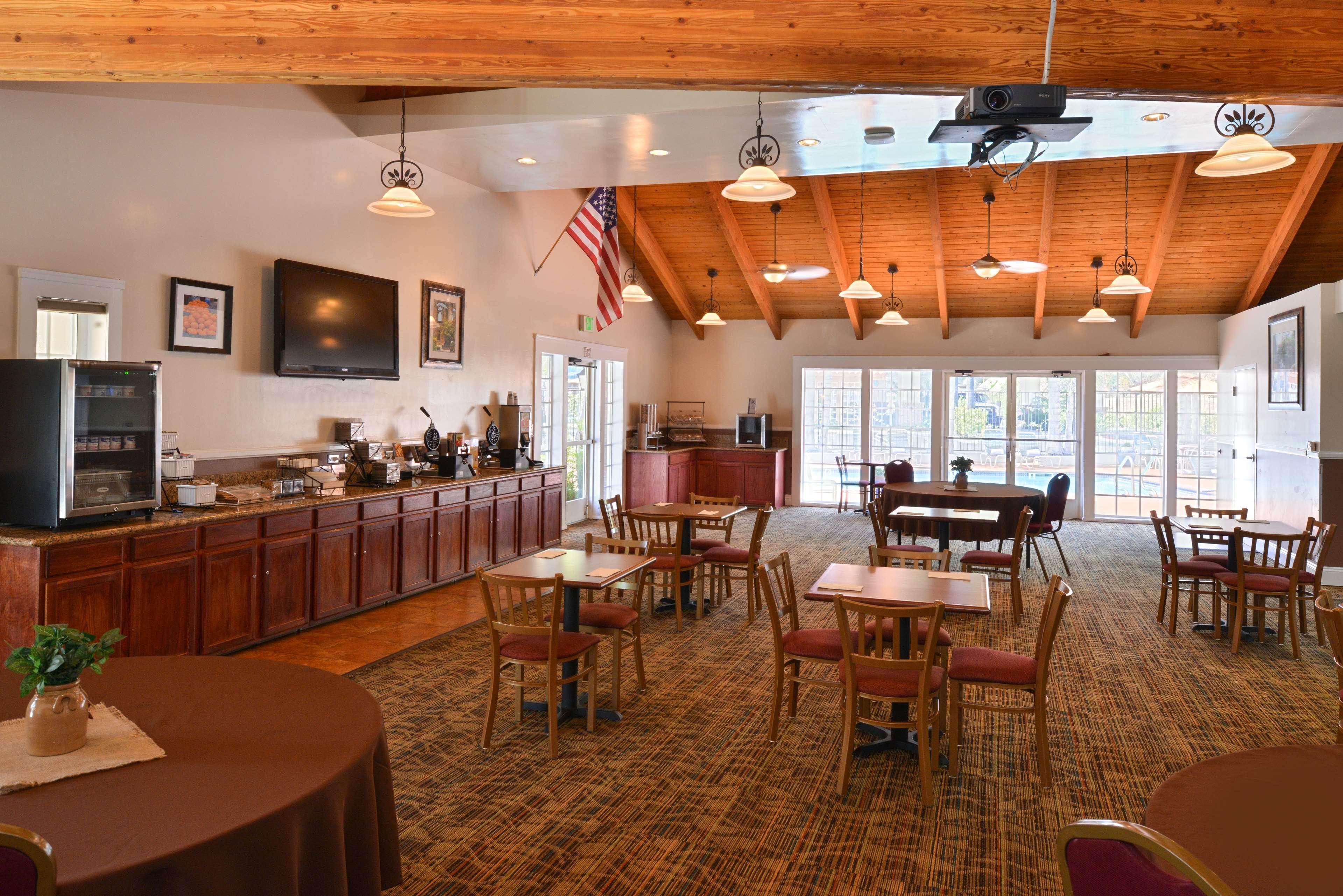 Best Western Capistrano Inn Сан-Хуан-Капистрано Экстерьер фото